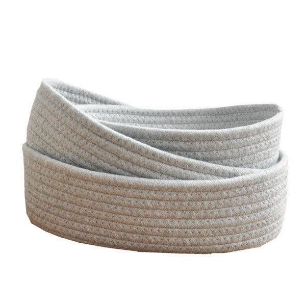 Lit en panier tissé à la main