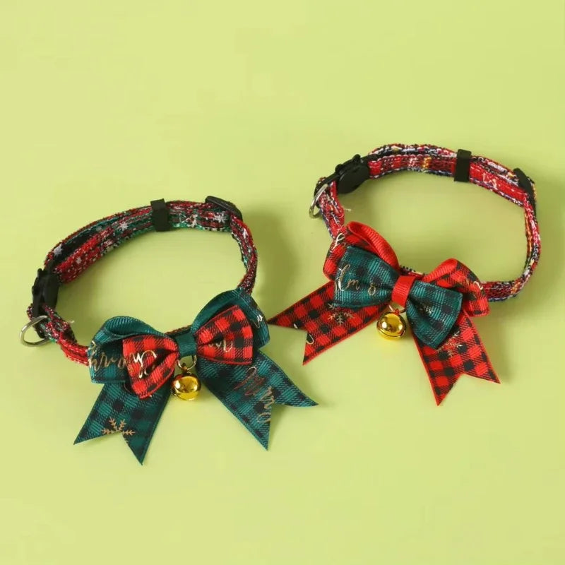Ensemble écharpe et jupe de sapin assorties pour chien - Bandana à carreaux Père Noël et bonhomme de neige